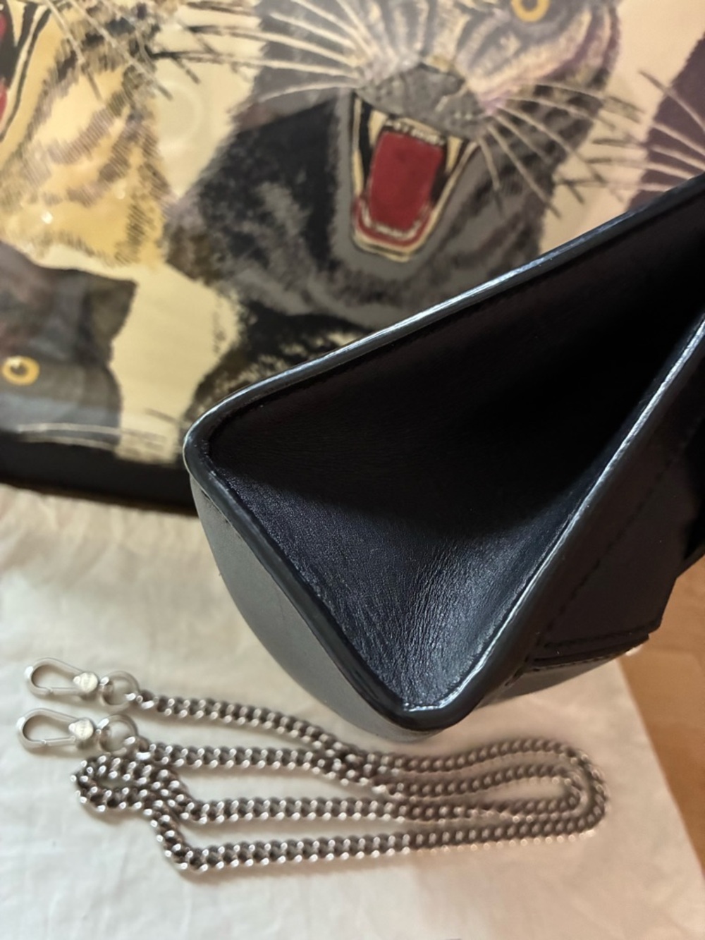 Bally Suzy Lightning Bolt Crossbody Chain Bag! - Picture 6 of 15